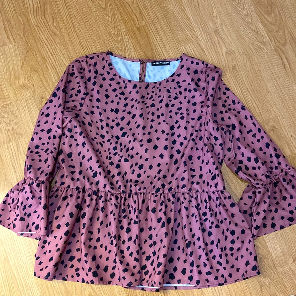 SHEIN fun Patterned 3/4 sleeve blouseNWOT , never worn !!
